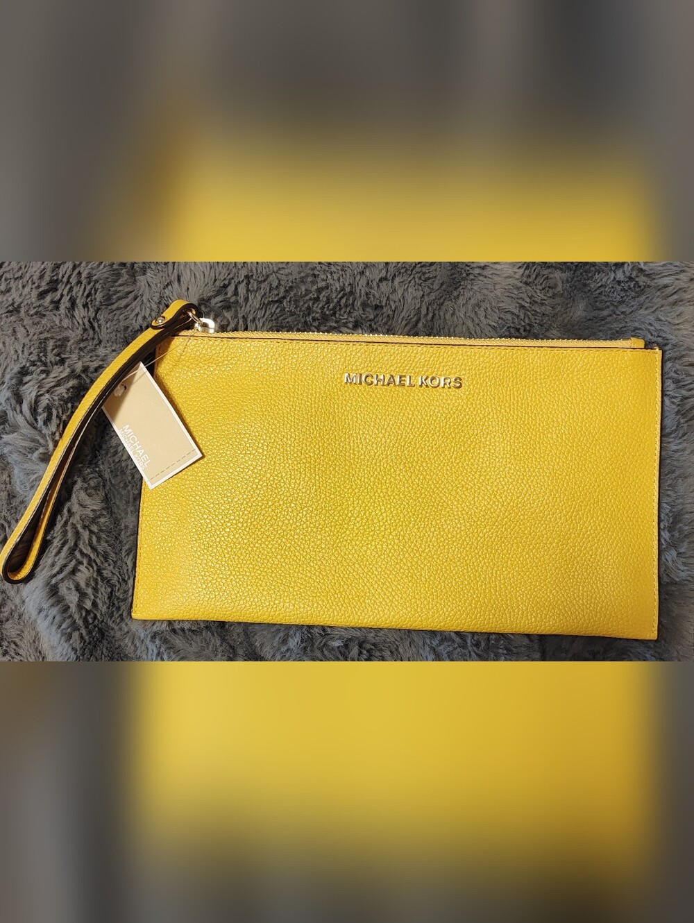 MICHAEL KORS NWT Jasmine Yellow Leather Jet Set LG Clutch/Wristlet NWT